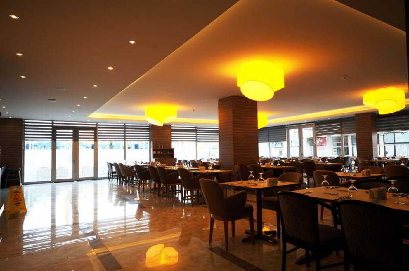 Idas-Hotel-Restaurant-20