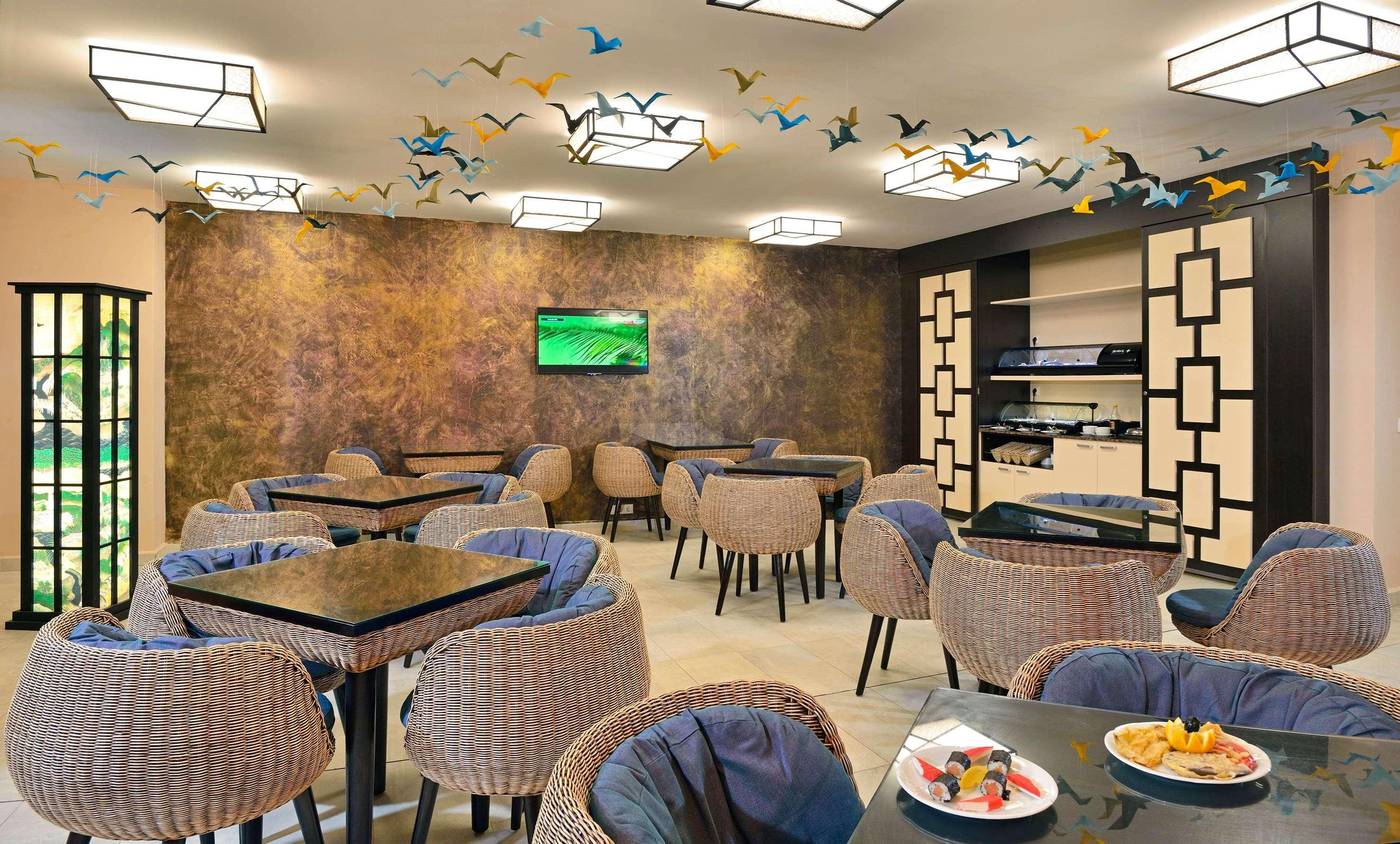 Sol-Nessebar-Resort--Bay-and-Mare--Restaurant-52