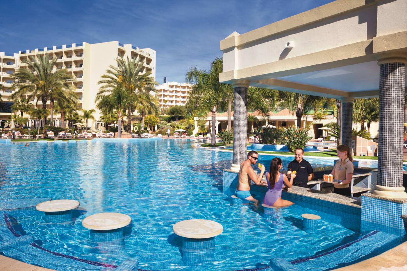 3HB-Guarana---Pool-11