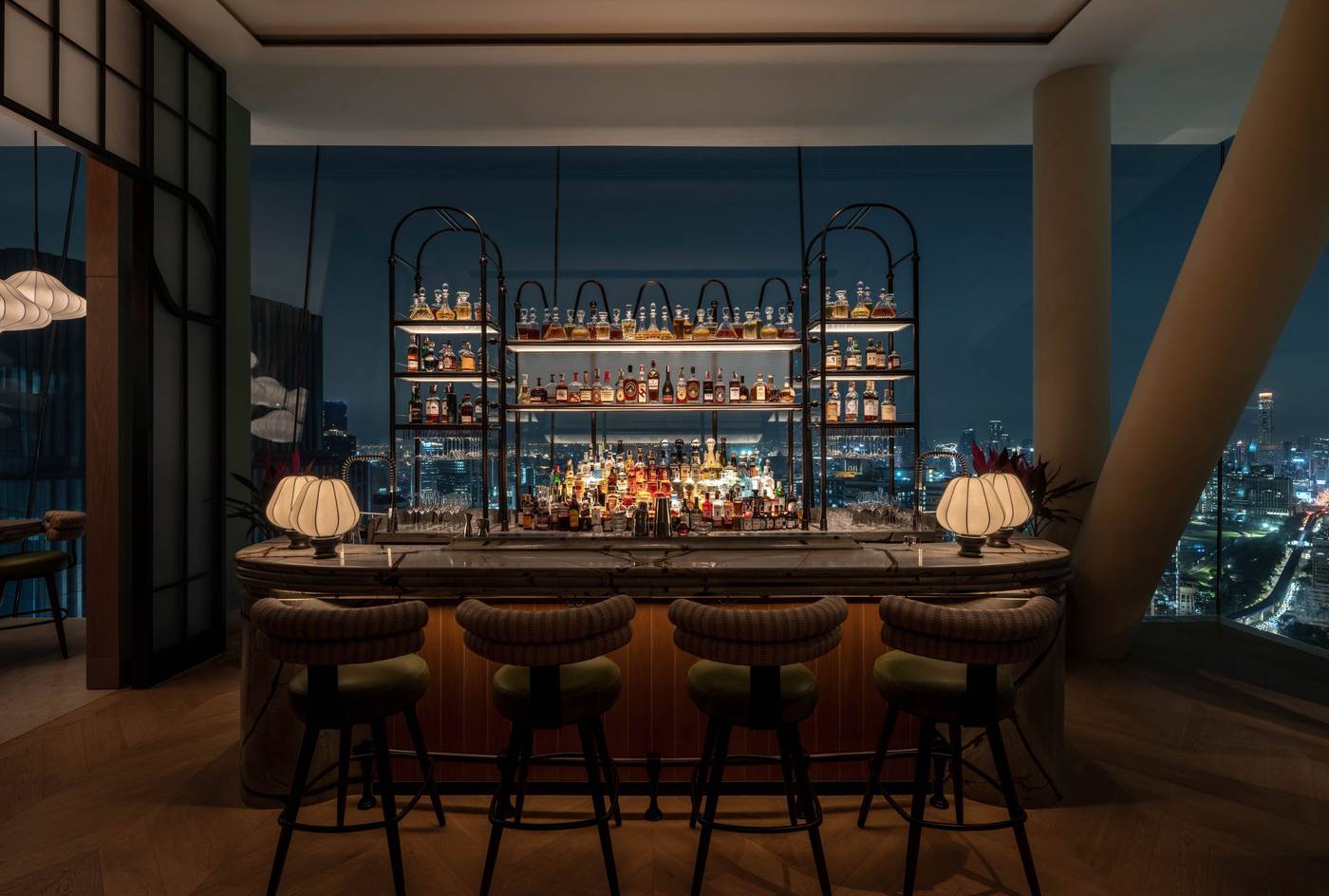 Dusit-Thani-Bangkok-Bar-20