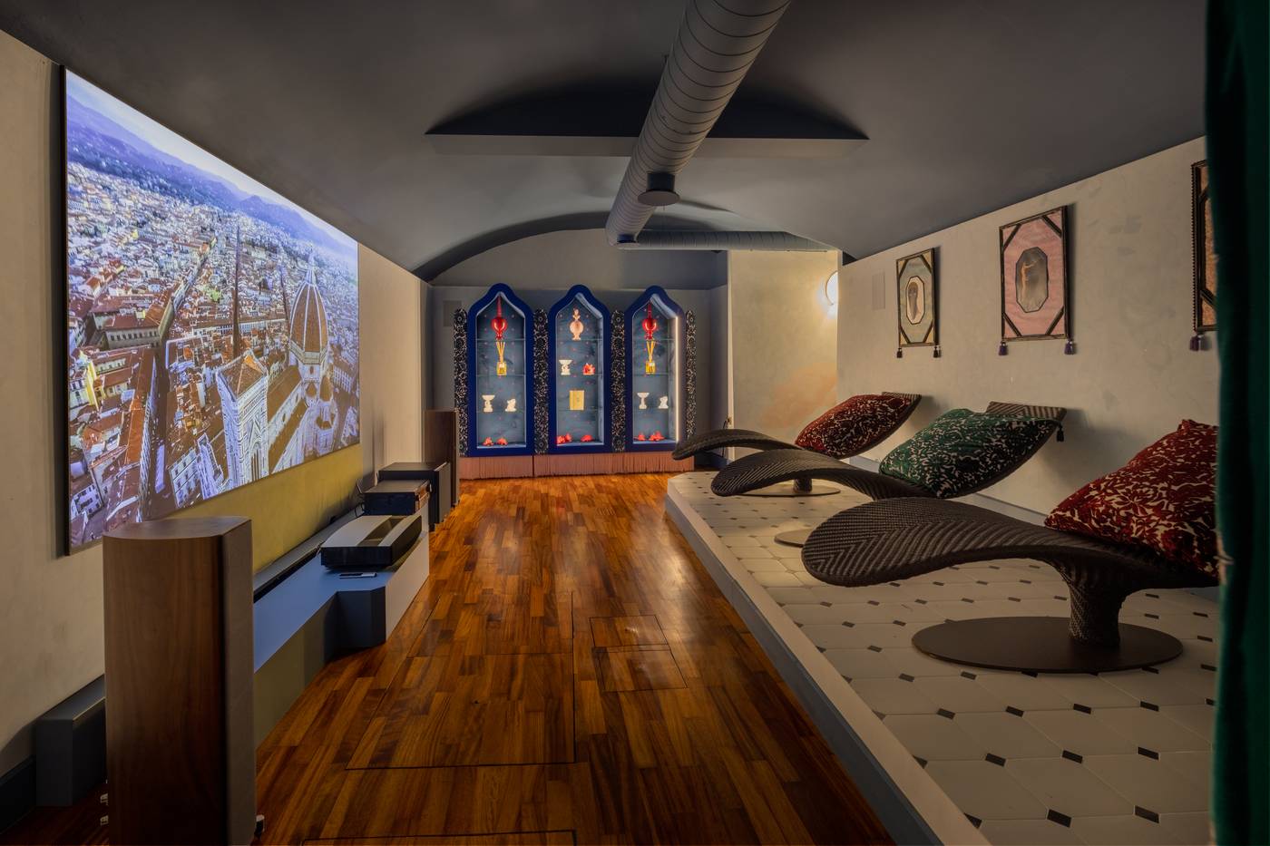 Hotel-Number-Nine-Pool-76