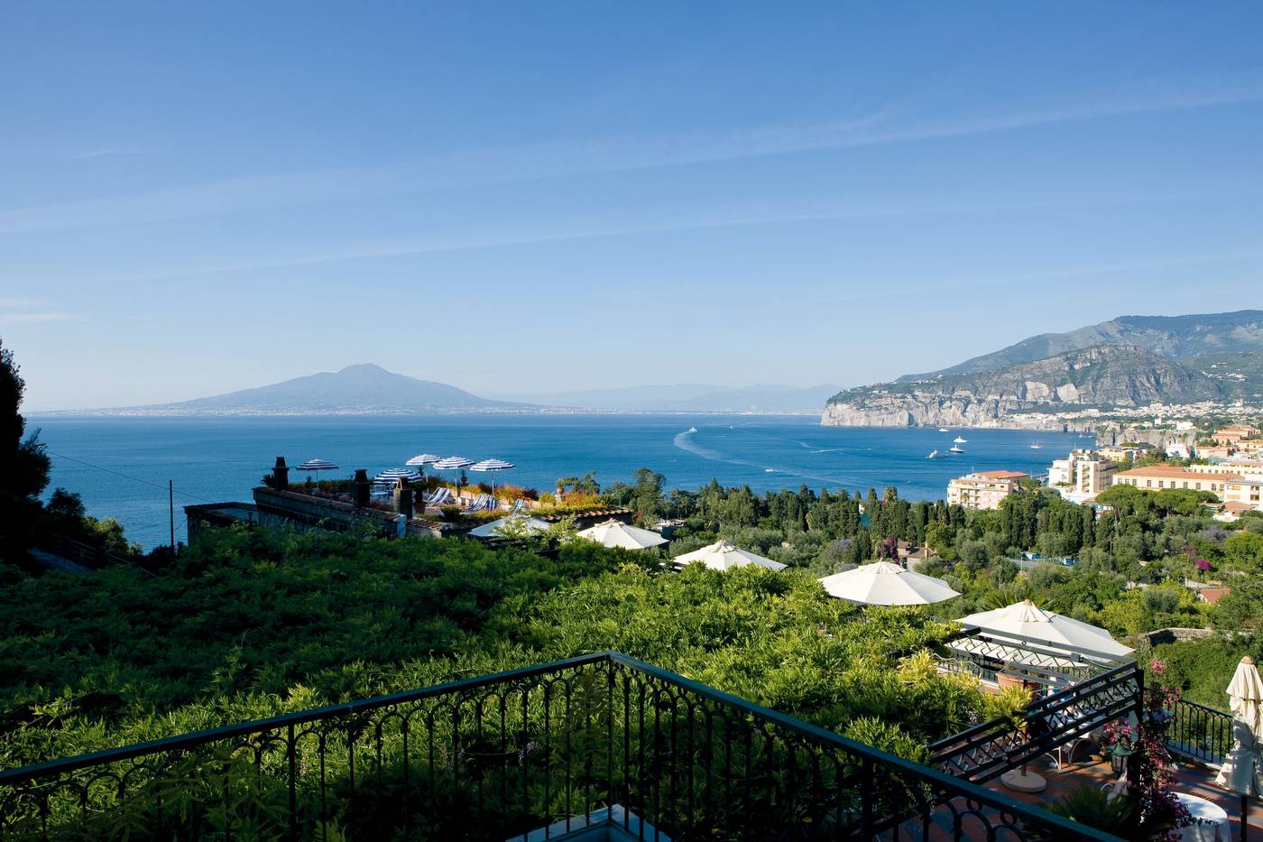 14.10.25 Grand Hotel Capodimonte