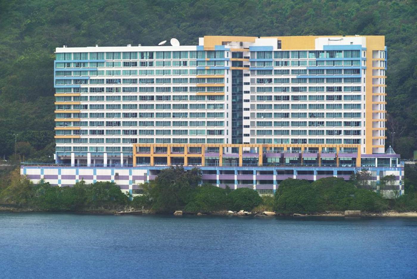Grand-Bay-View-Hotel-General-view-5