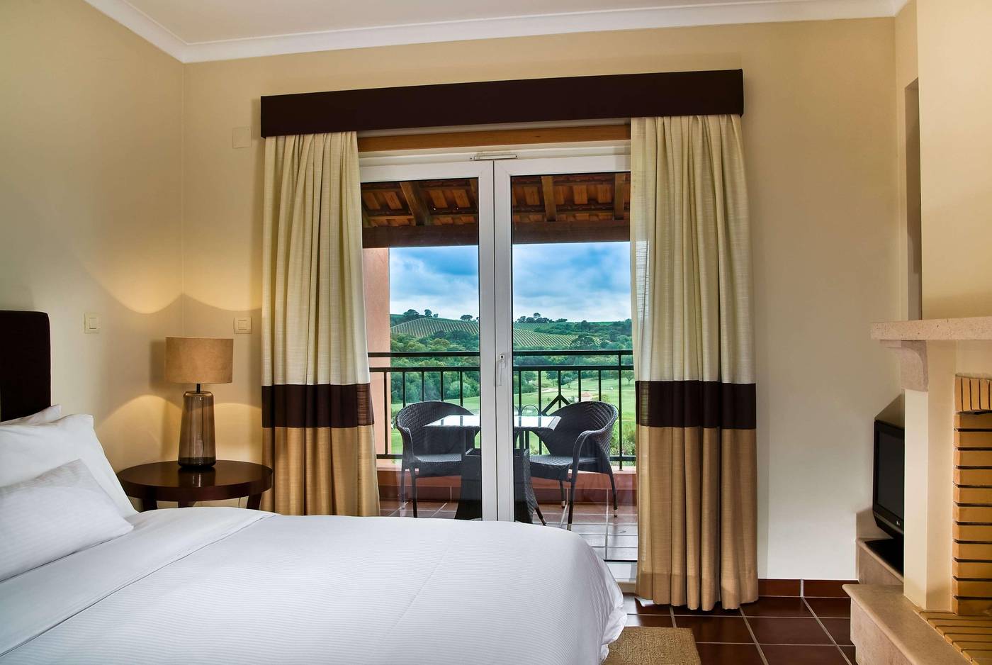 Dolce-CampoReal-Lisboa-Room-48