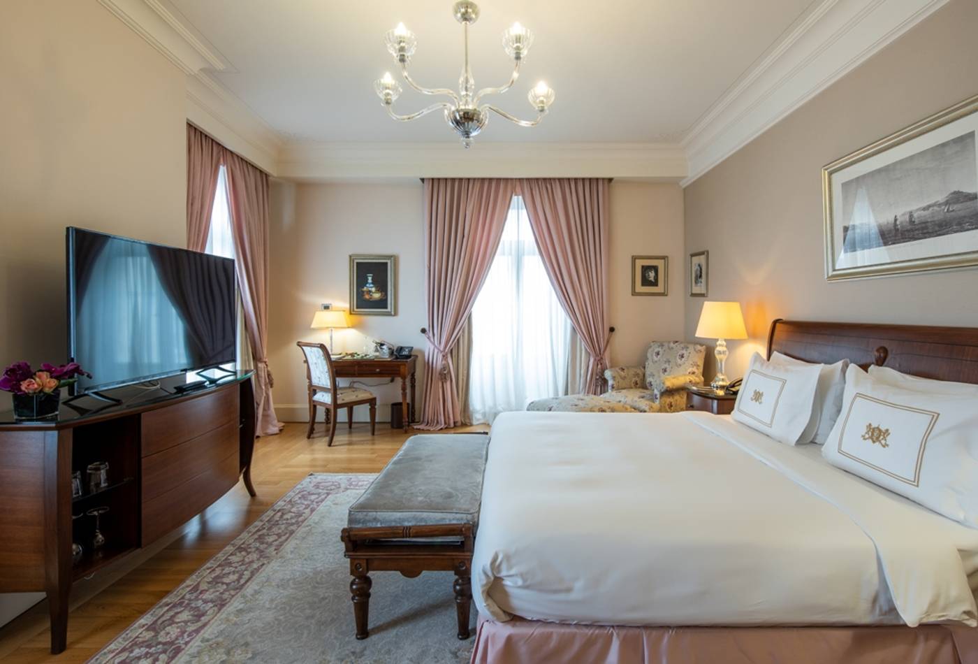 Pera-Palace-Hotel-Room-32