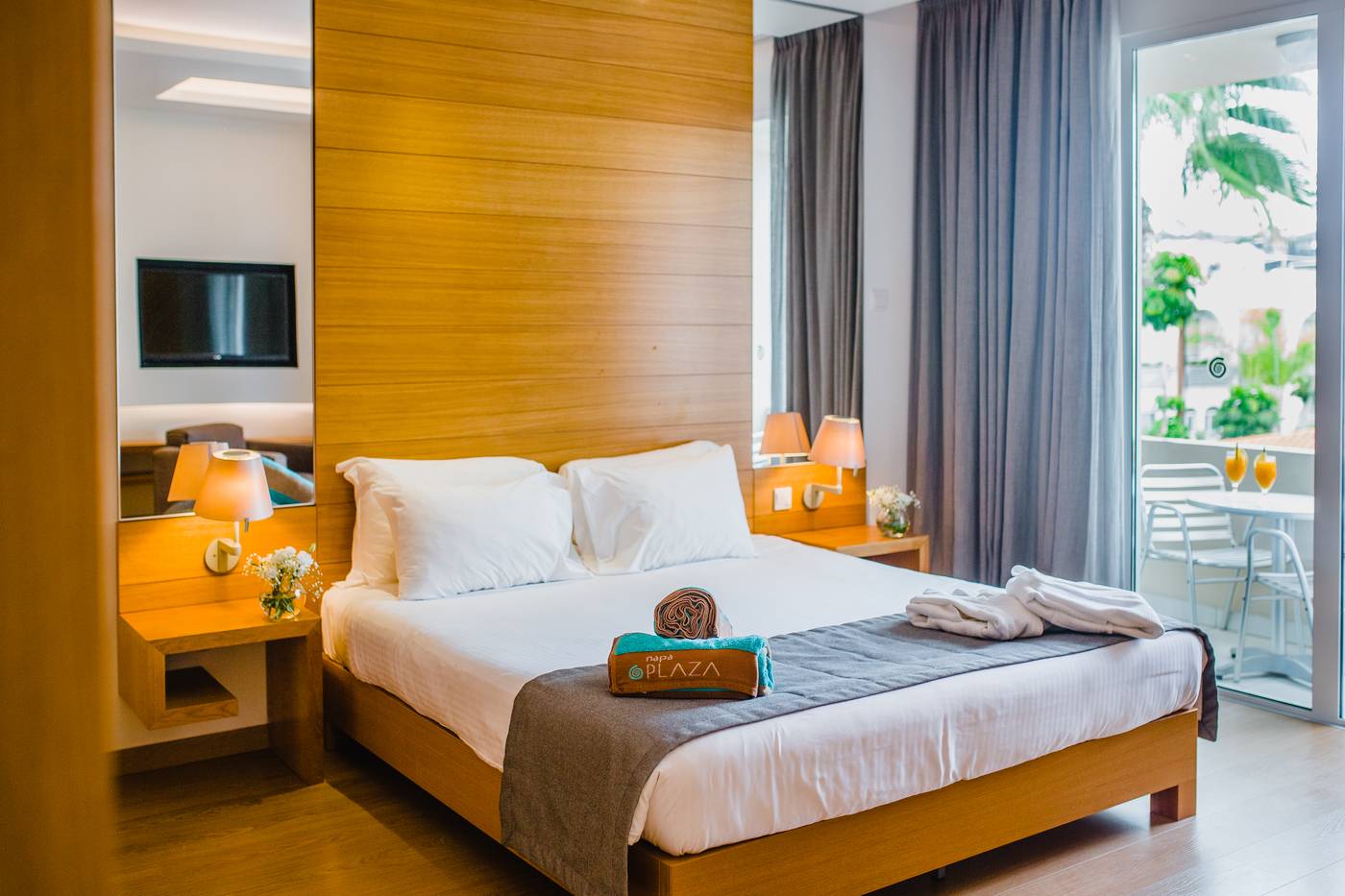 Napa-Plaza-Hotel-Room-32