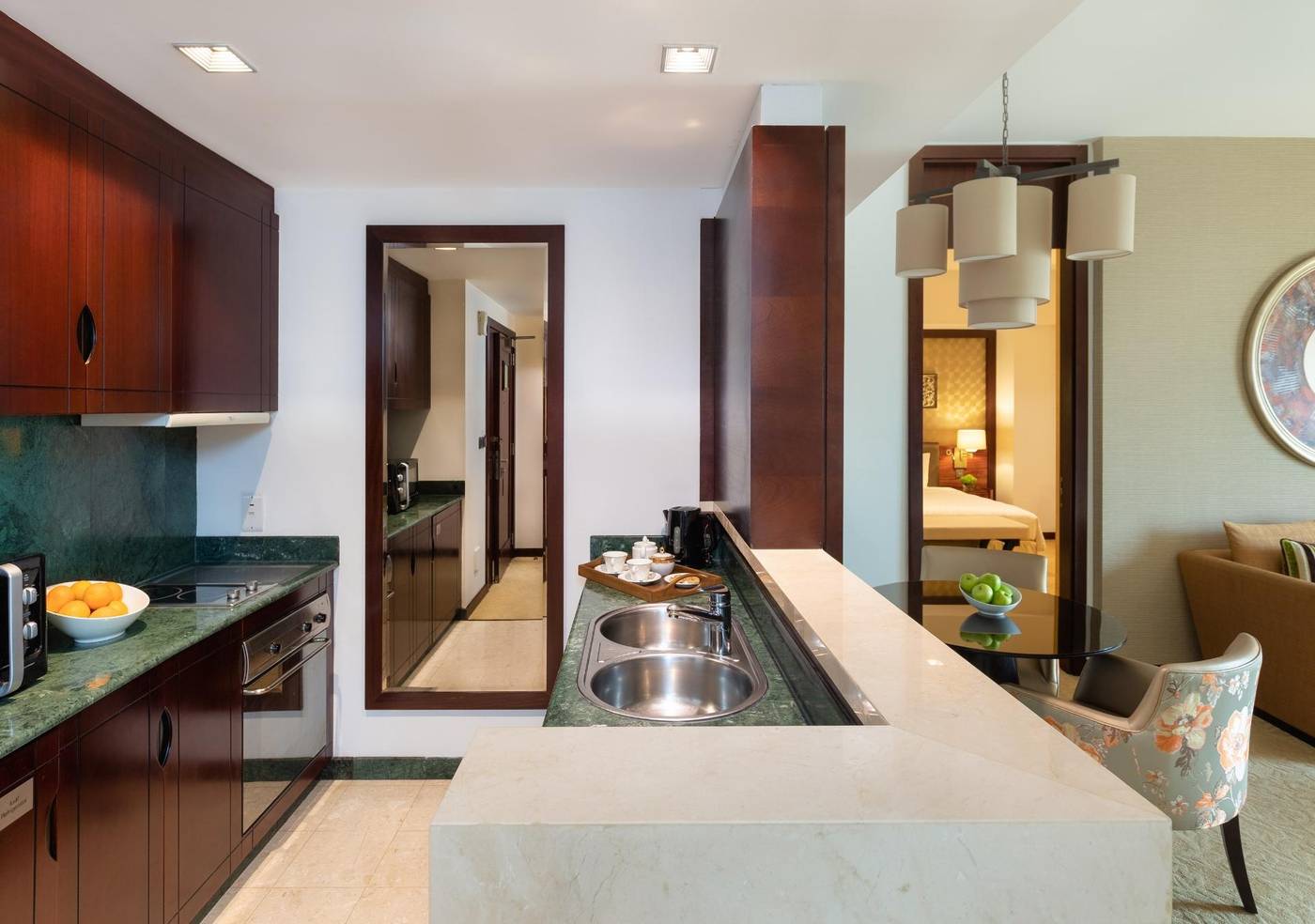 Dusit-Thani-Dubai-Room-16