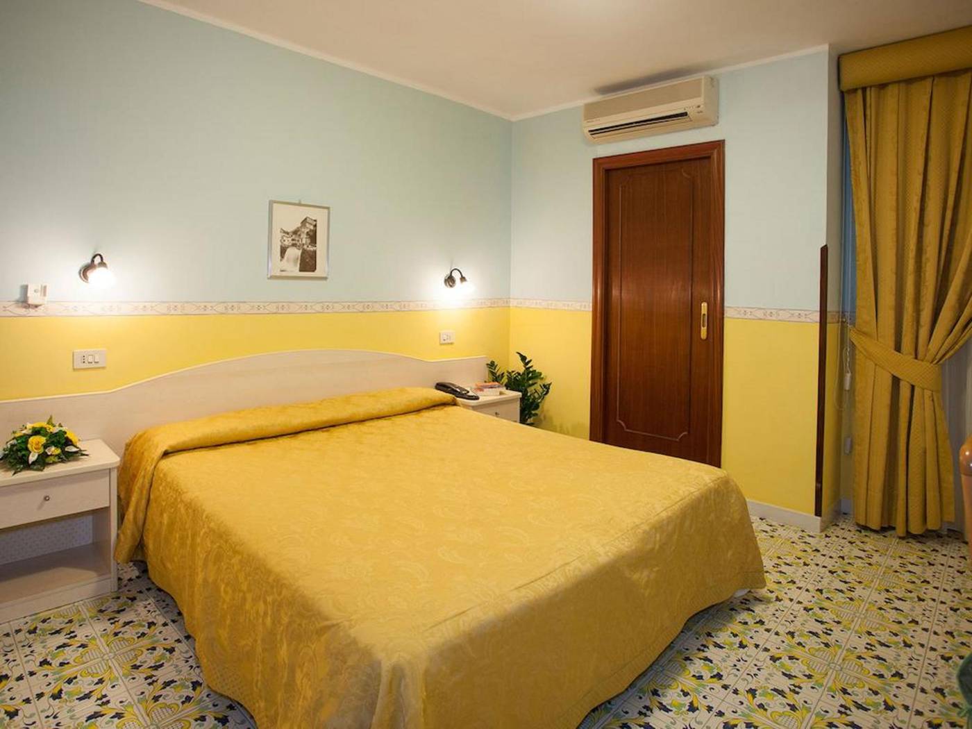 Amalfi-Room-37