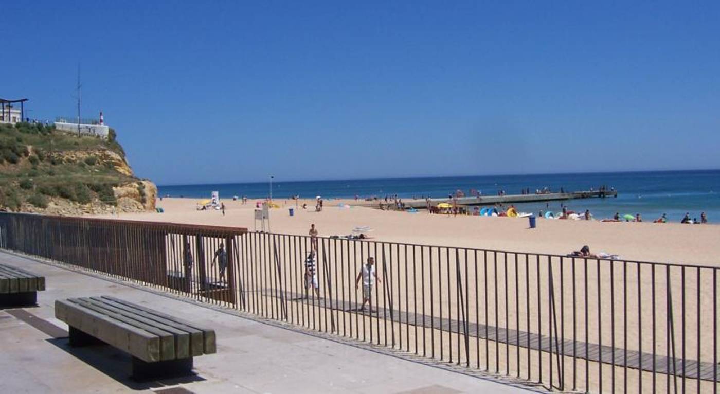 Albufeira Beach Hotel in Costa de Algarve, Portugal