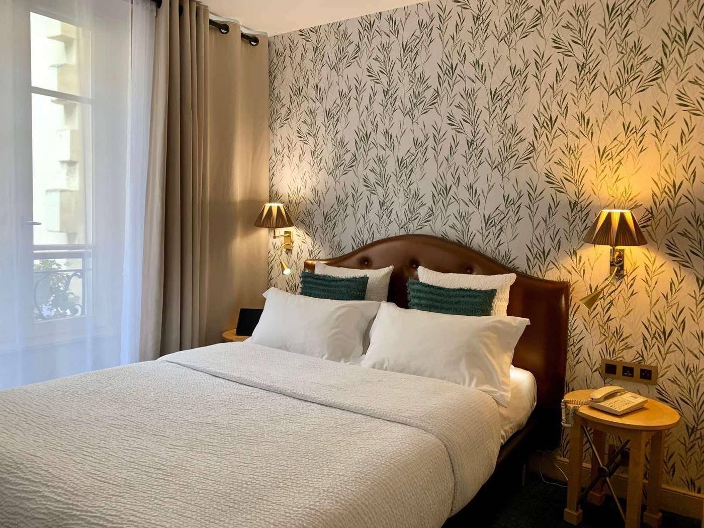 Central-Saint-Germain-Room-17