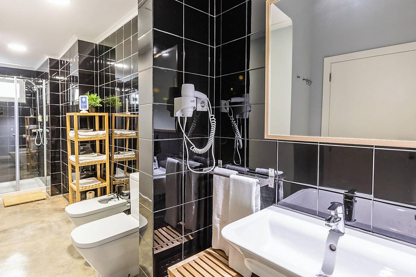 Emporium-Lisbon-Suites-Room-78