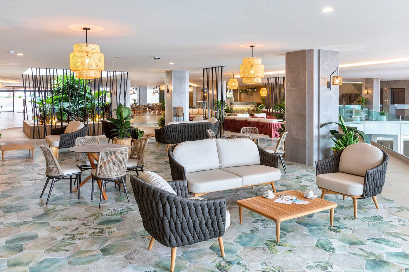 Clubhotel-Riu-Buena-Vista-Lobby-36