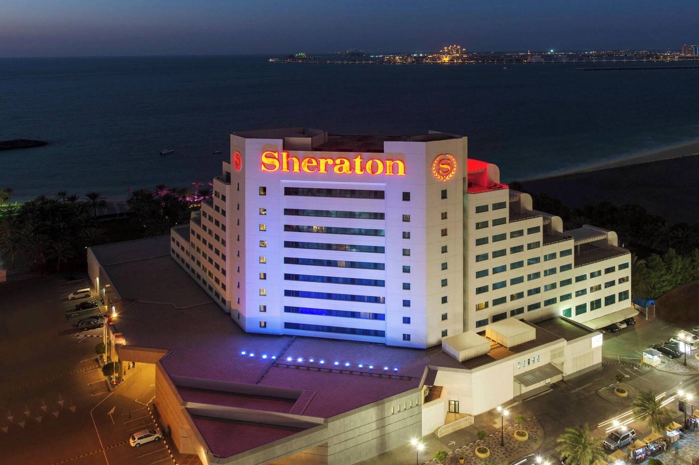 Sheraton-Jumeirah-Beach-Resort-General-view-13