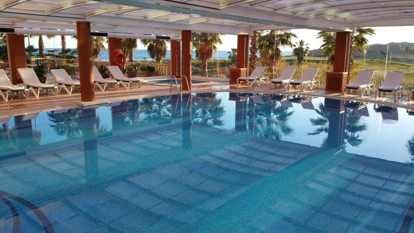 Sunway-Playa-Golf-Sitges-Pool-2