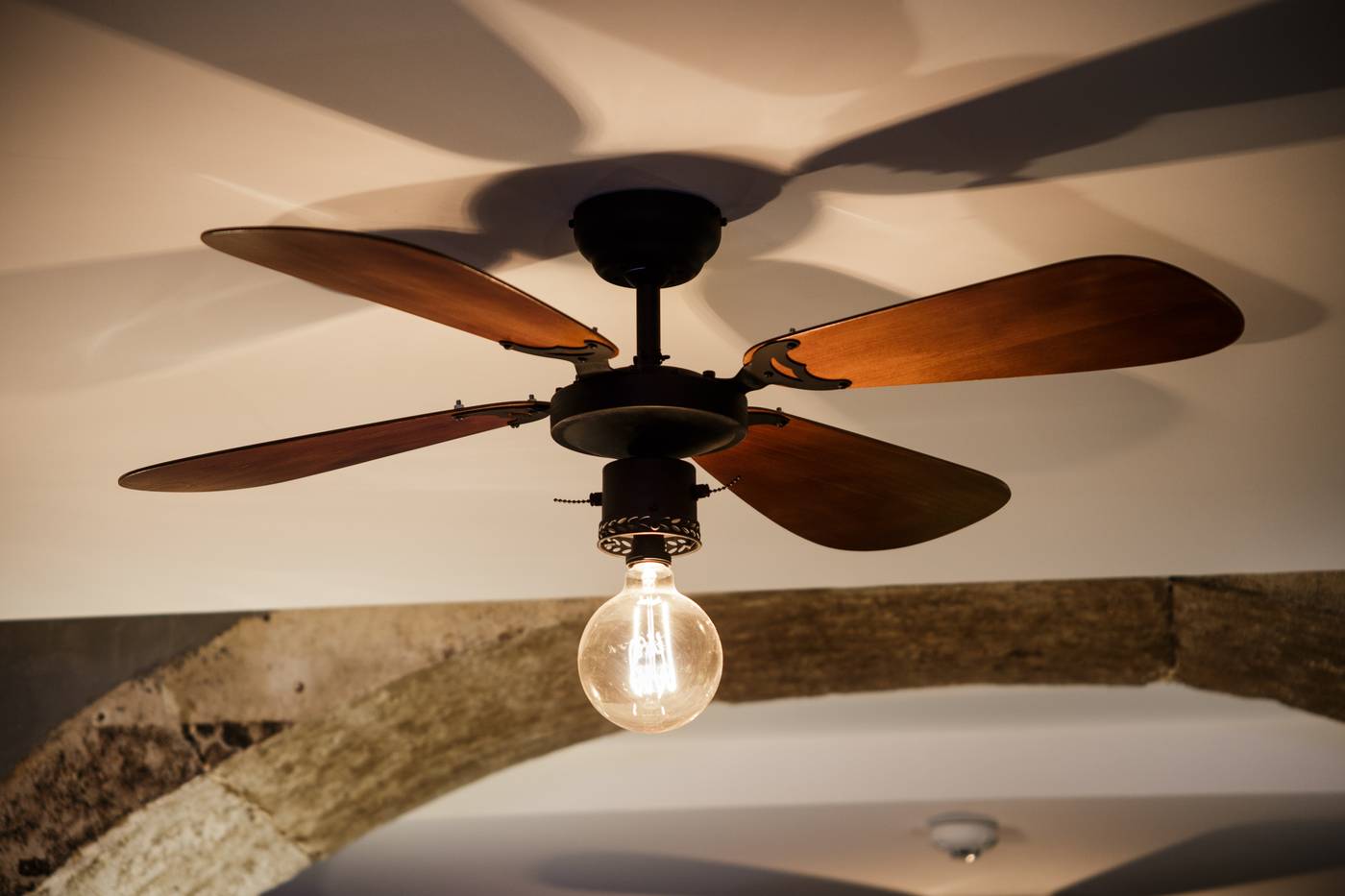 Dear-Lisbon-Gallery-House-Bar-7