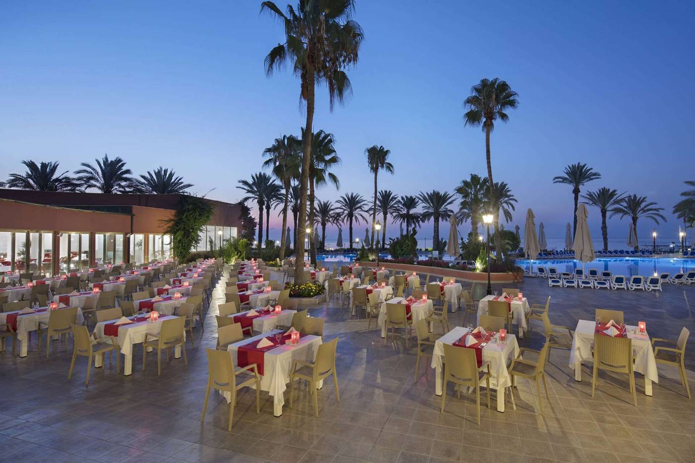 The-Norm-Oriental-Restaurant-11