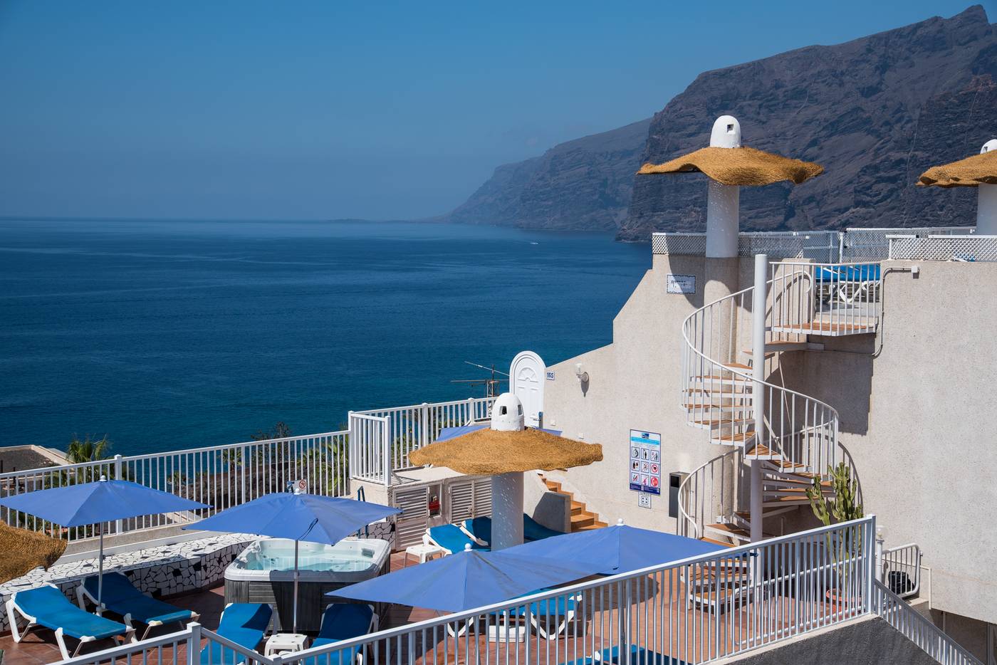 Vigilia-Park-Pool-65