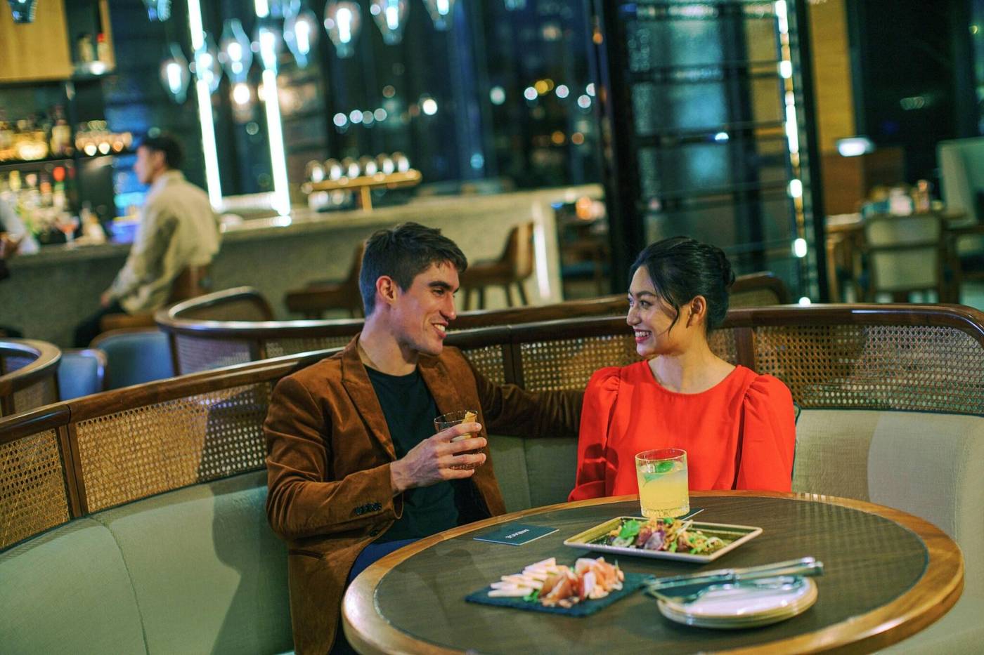 Renaissance-Hong-Kong-Harbour-View-Hotel-Restaurant-23