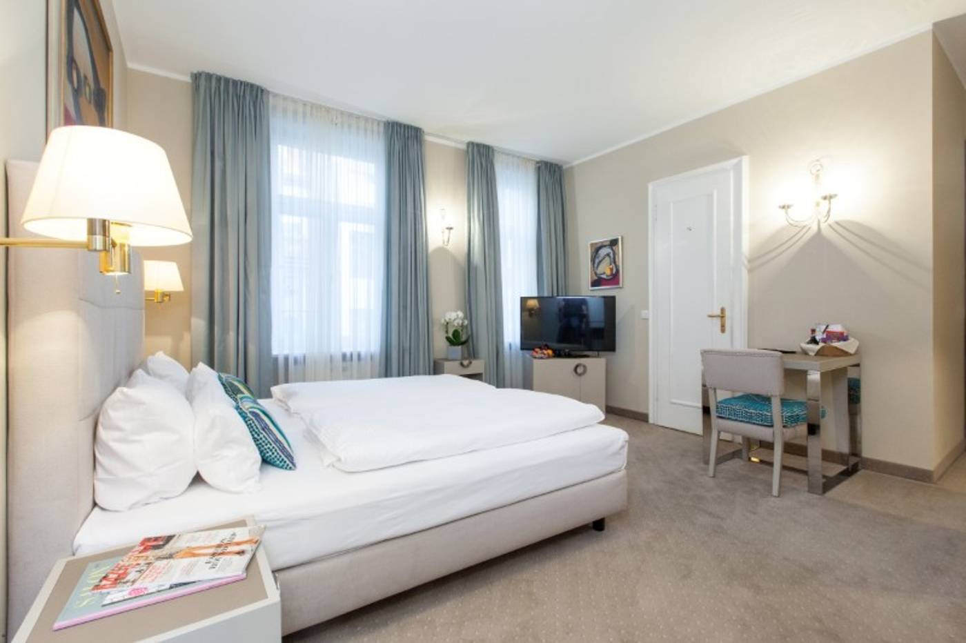 Hotel-an-der-Oper-Room-12