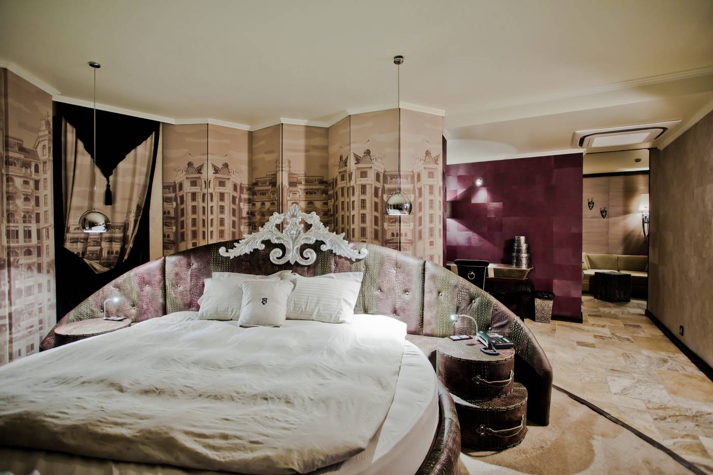 Royal-Castle-Room-19