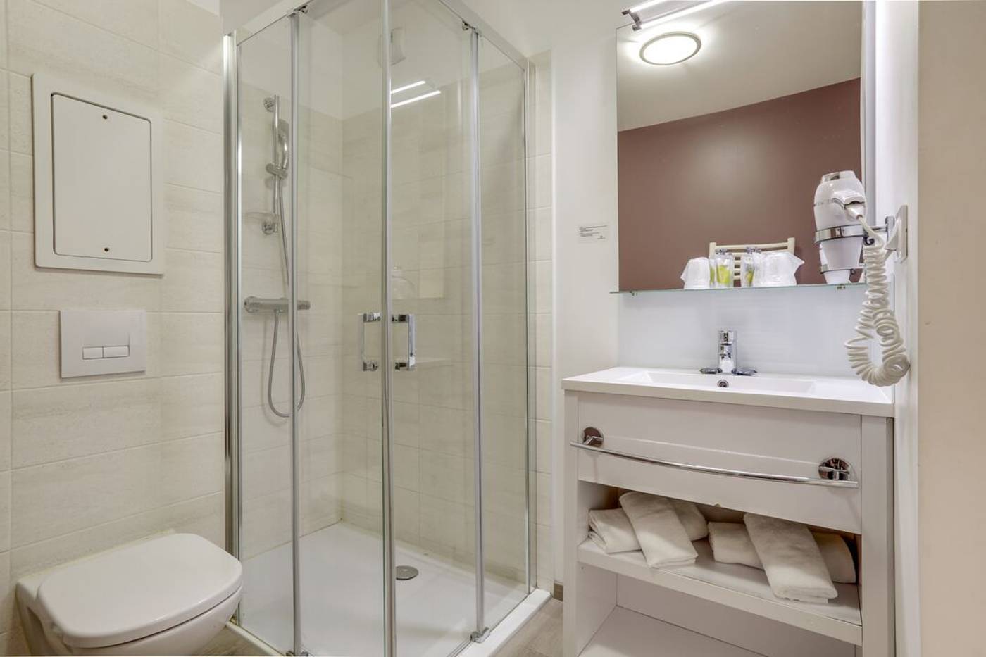 All-Suites-Choisy-Le-Roi-Room-29