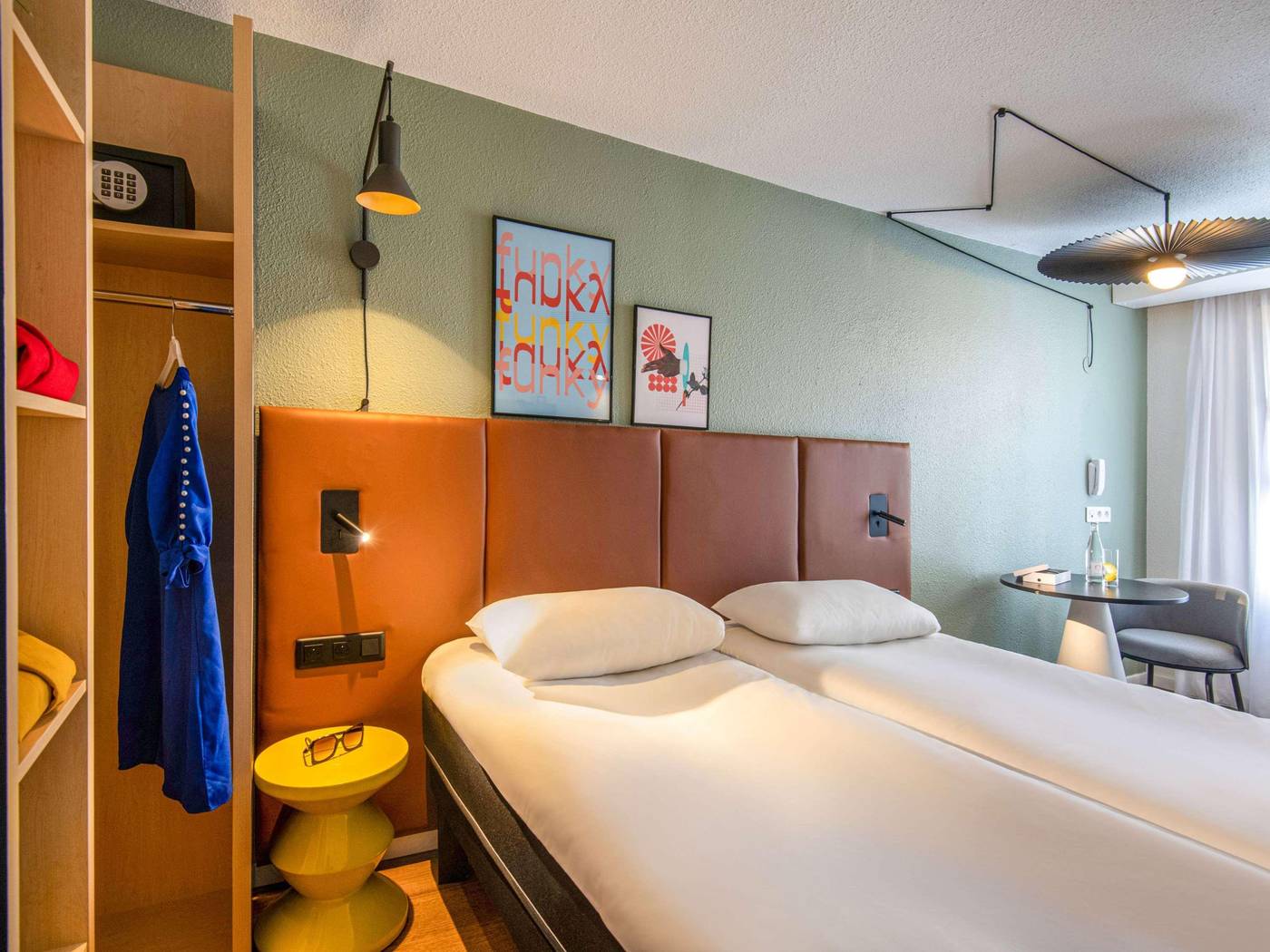 ibis-Cannes-Centre-Room-4