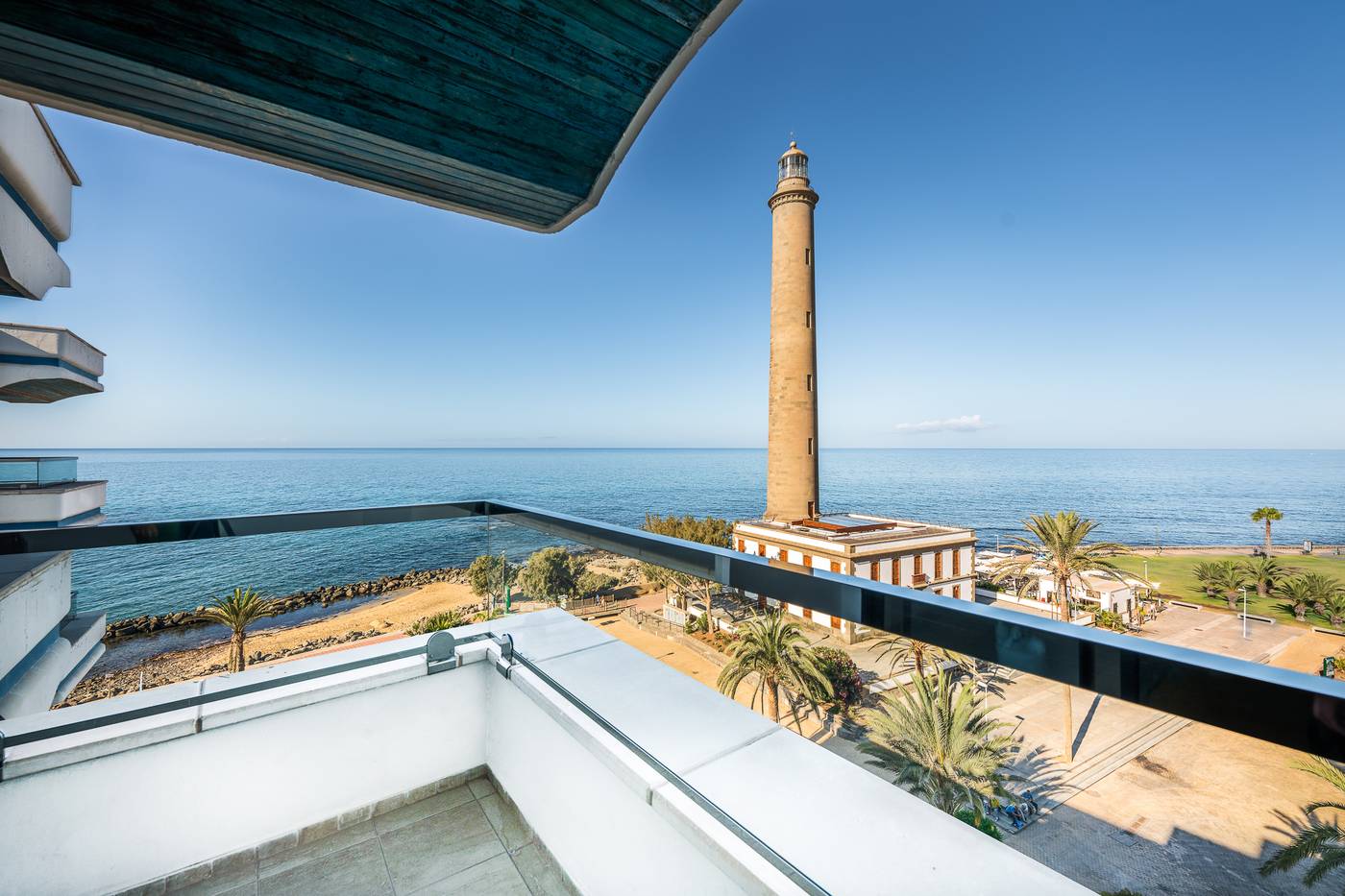 Hotel-Faro--a-Lopesan-Collection-Hotel-Room-7