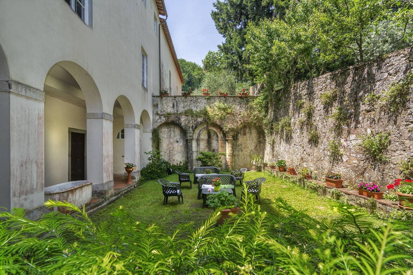Casa Diocesana Di Lucca-Italy-LUCCA-General view-3