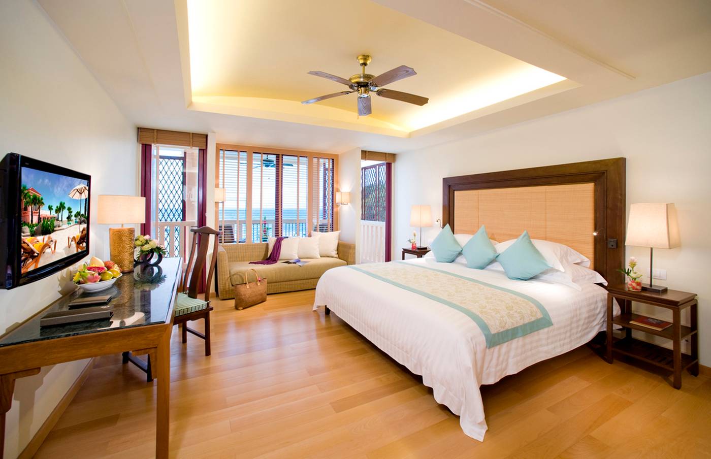 Centara-Grand-Beach-Resort-Phuket-Room-26