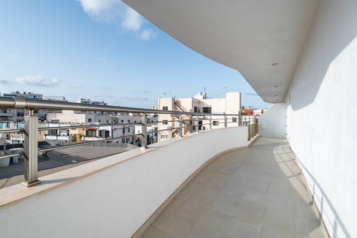 Seaview-Hotel---Adults-Only-16--Room-3