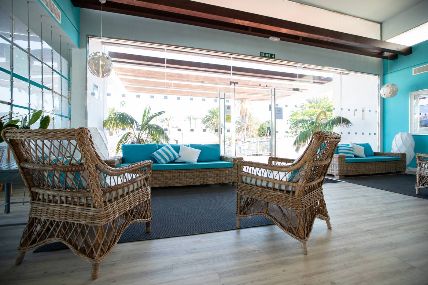 FuentePark-Apartamentos-Lobby-48