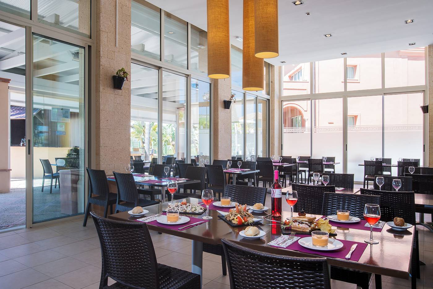 Pierre---Vacances-Terrazas-Costa-del-Sol-Restaurant-48