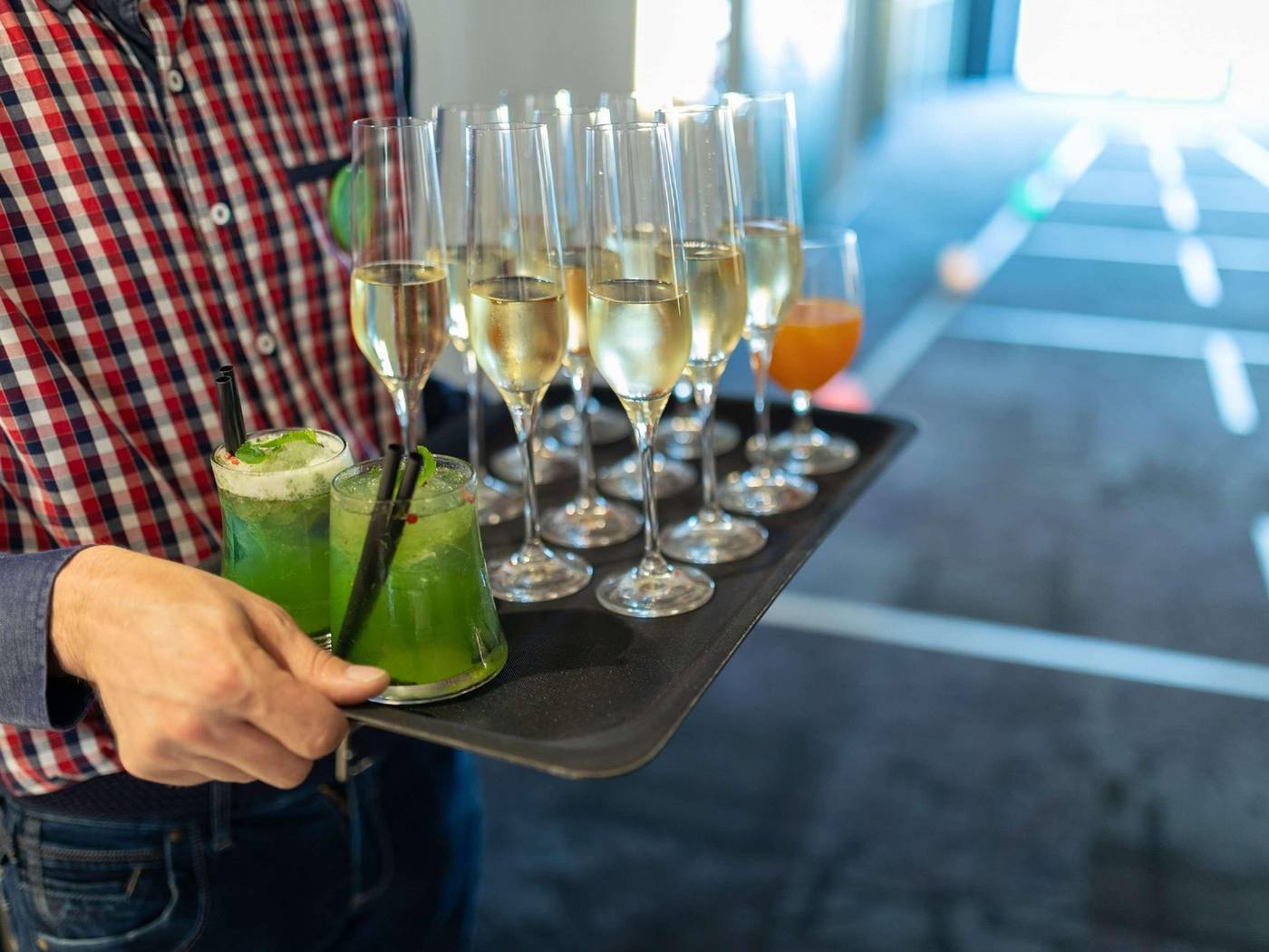 ibis-Styles-Budapest-Airport-Bar-47