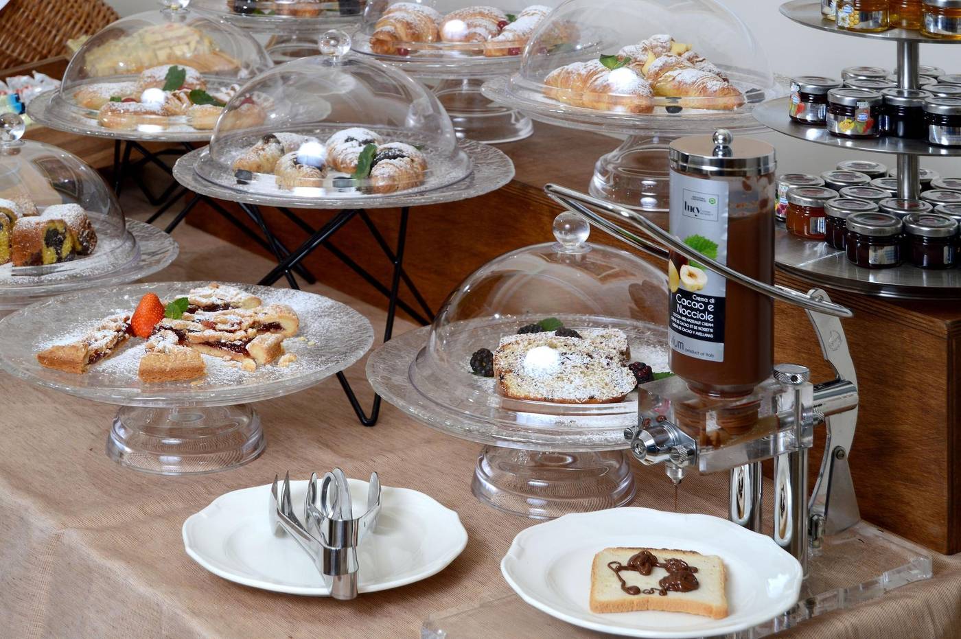 Grand-Hotel-Vittoria-Restaurant-50