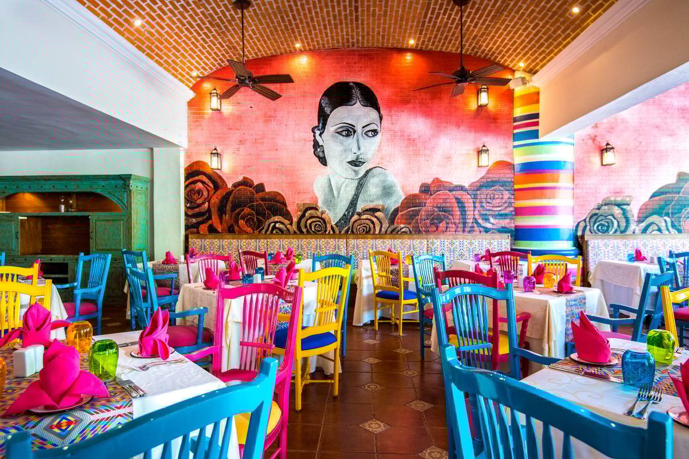 Panama-Jack-Resorts-Gran-Porto-Restaurant-56