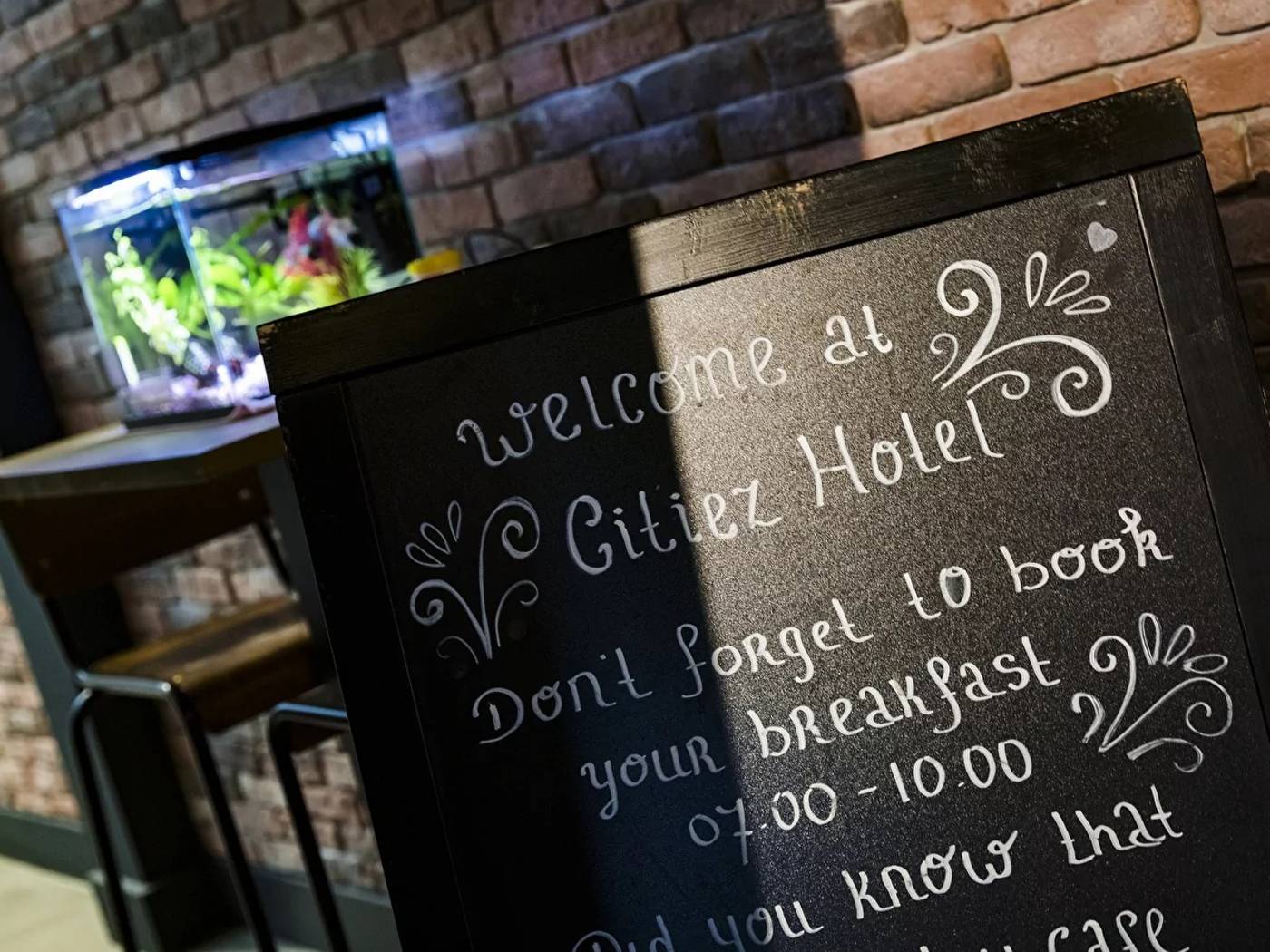 Citiez-Hotel-Amsterdam-Lobby-19