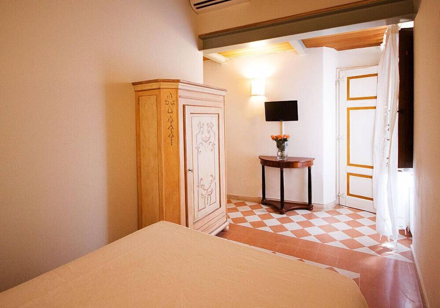 A-Casa-Mastacchi-Room-14