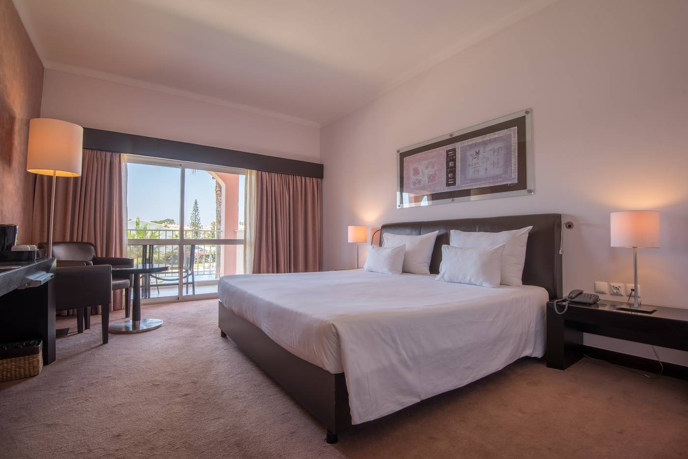 Vila-Gale-Praia-Room-22