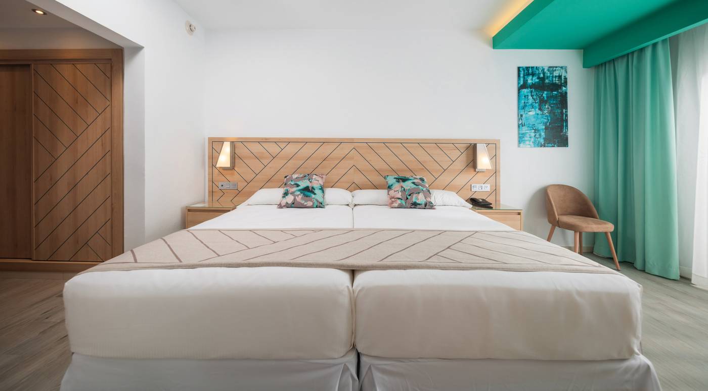 Riu-Ocho-Rios-All-Inclusive-Room-29