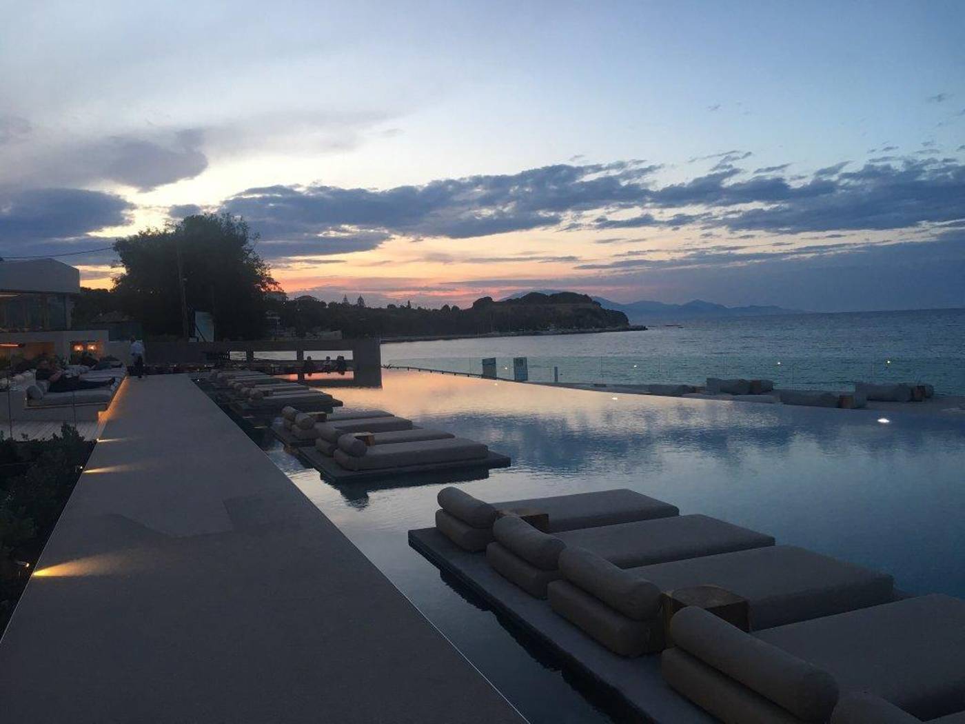 Caravel-Zante-Pool-7