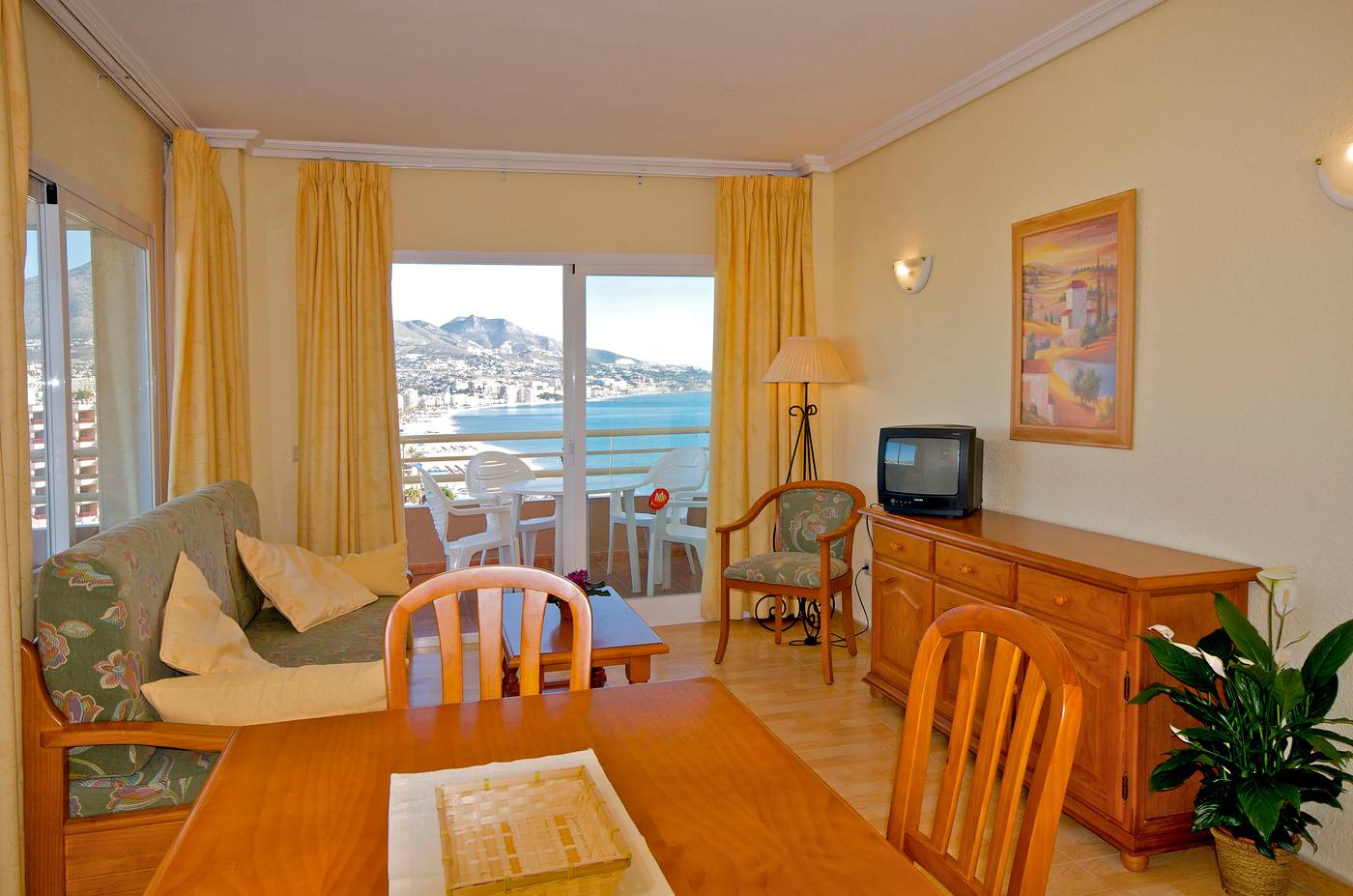 Stella-Maris-Room-21