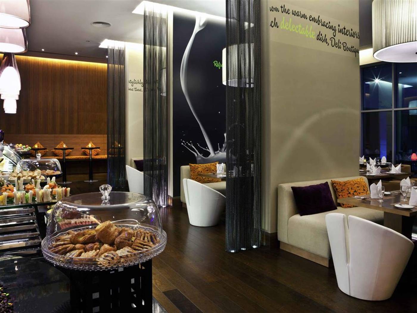 Novotel-Suites-Mall-Avenue-Dubai-Restaurant-32