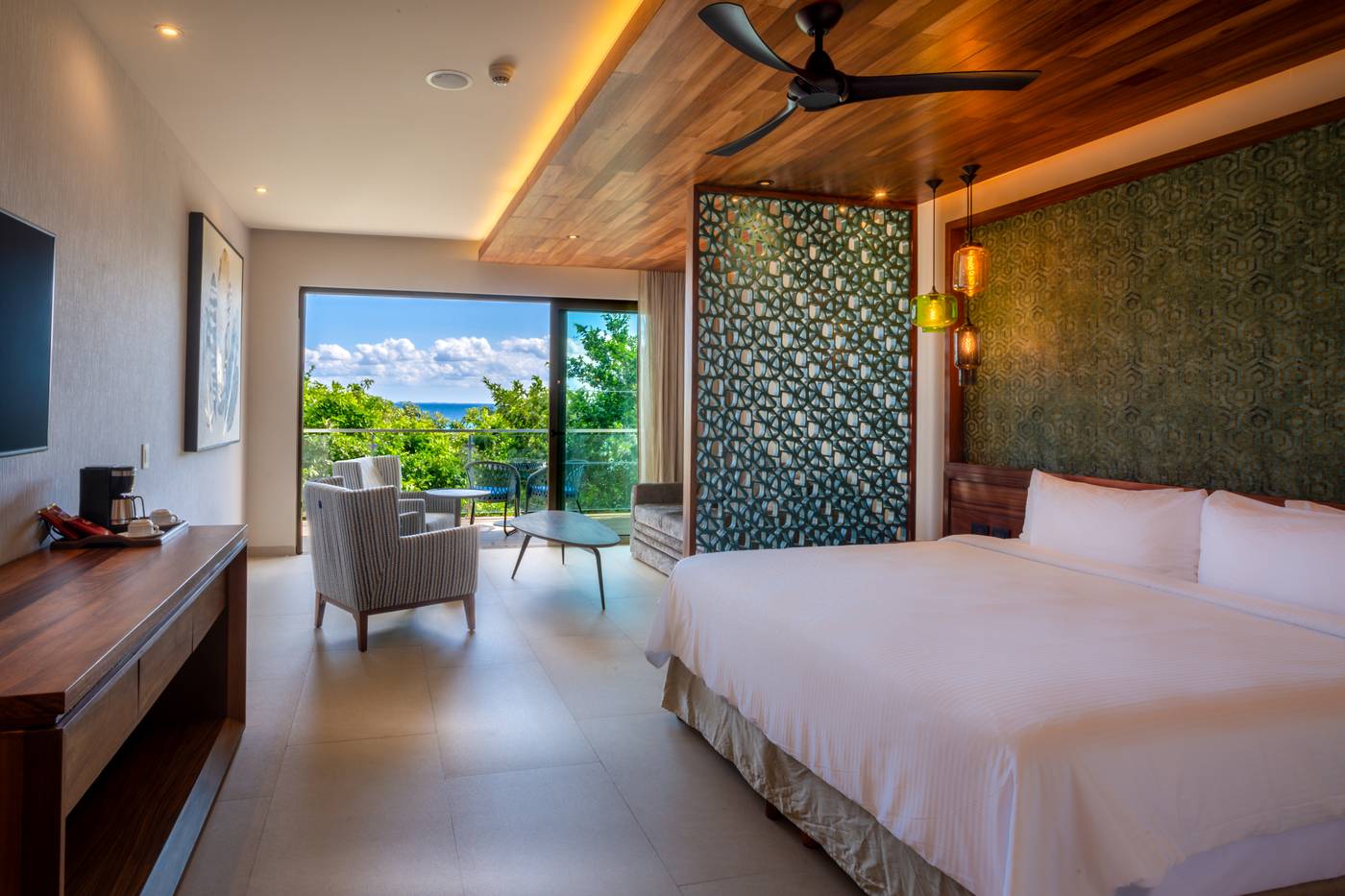 Sandos-Playacar-Beach-Resort-Room-18