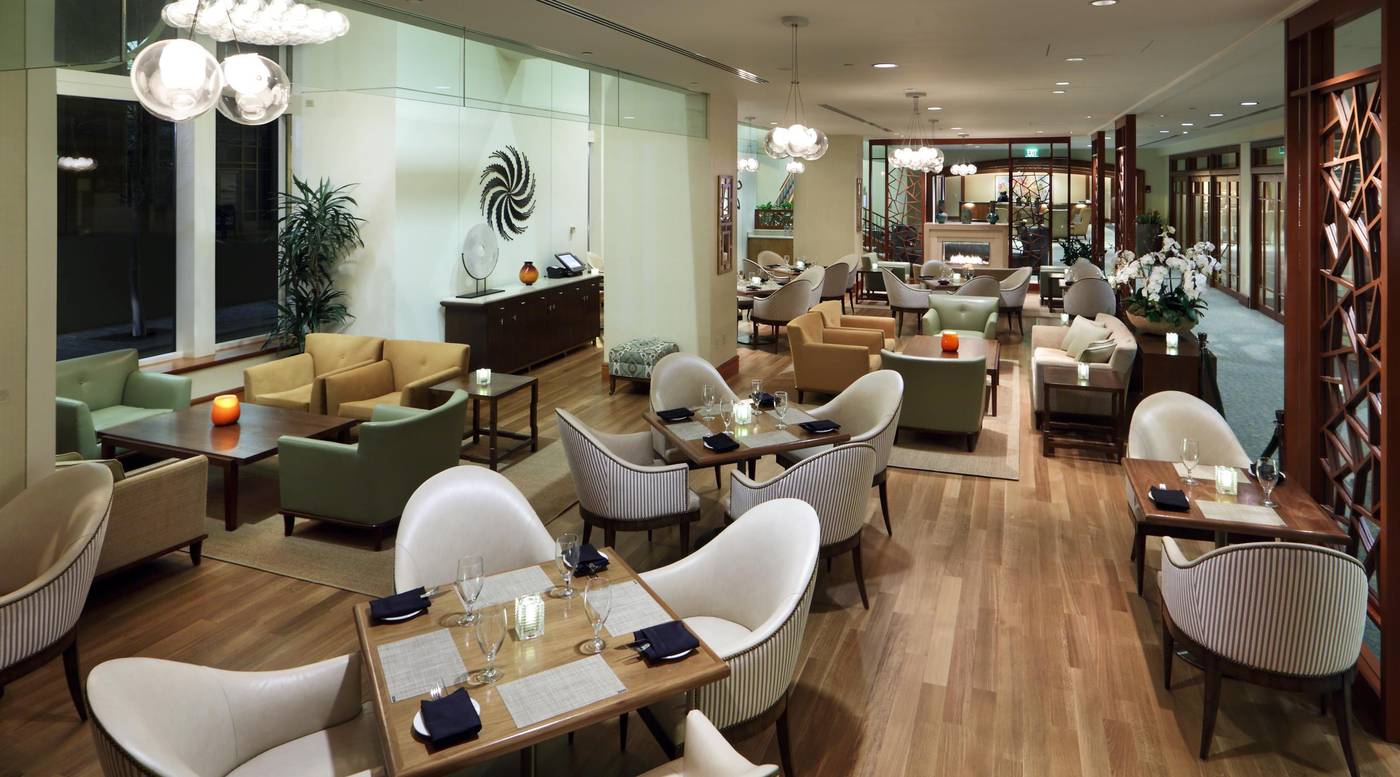 Seaport-Boston-Hotel-Restaurant-7