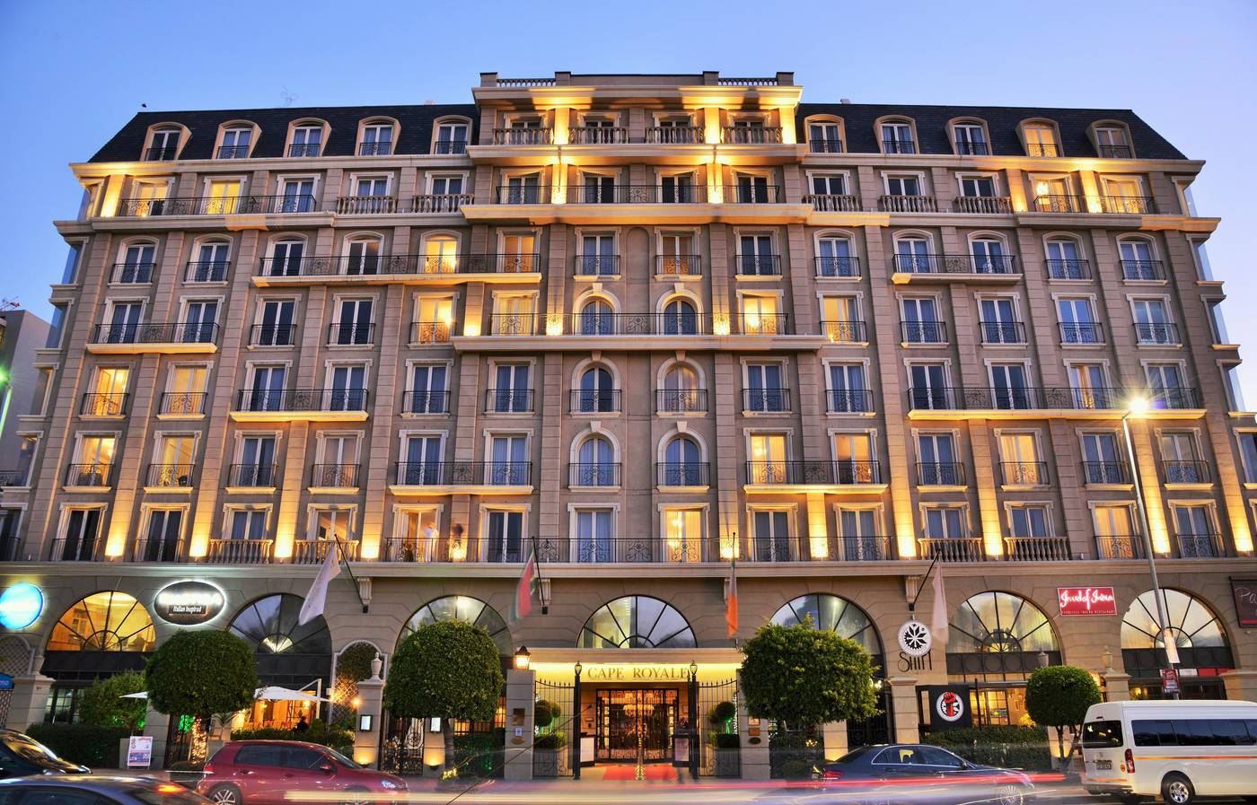 Cape-Royale-Luxury-Hotel-General-view-3