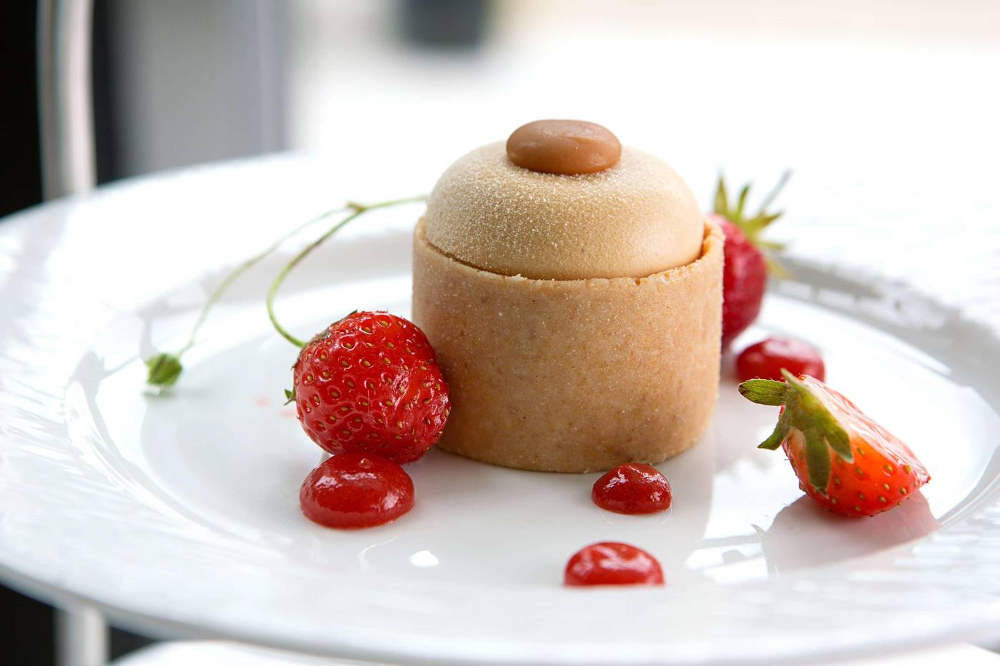 Waldorf-Astoria-Versailles---Trianon-Palace-Restaurant-64