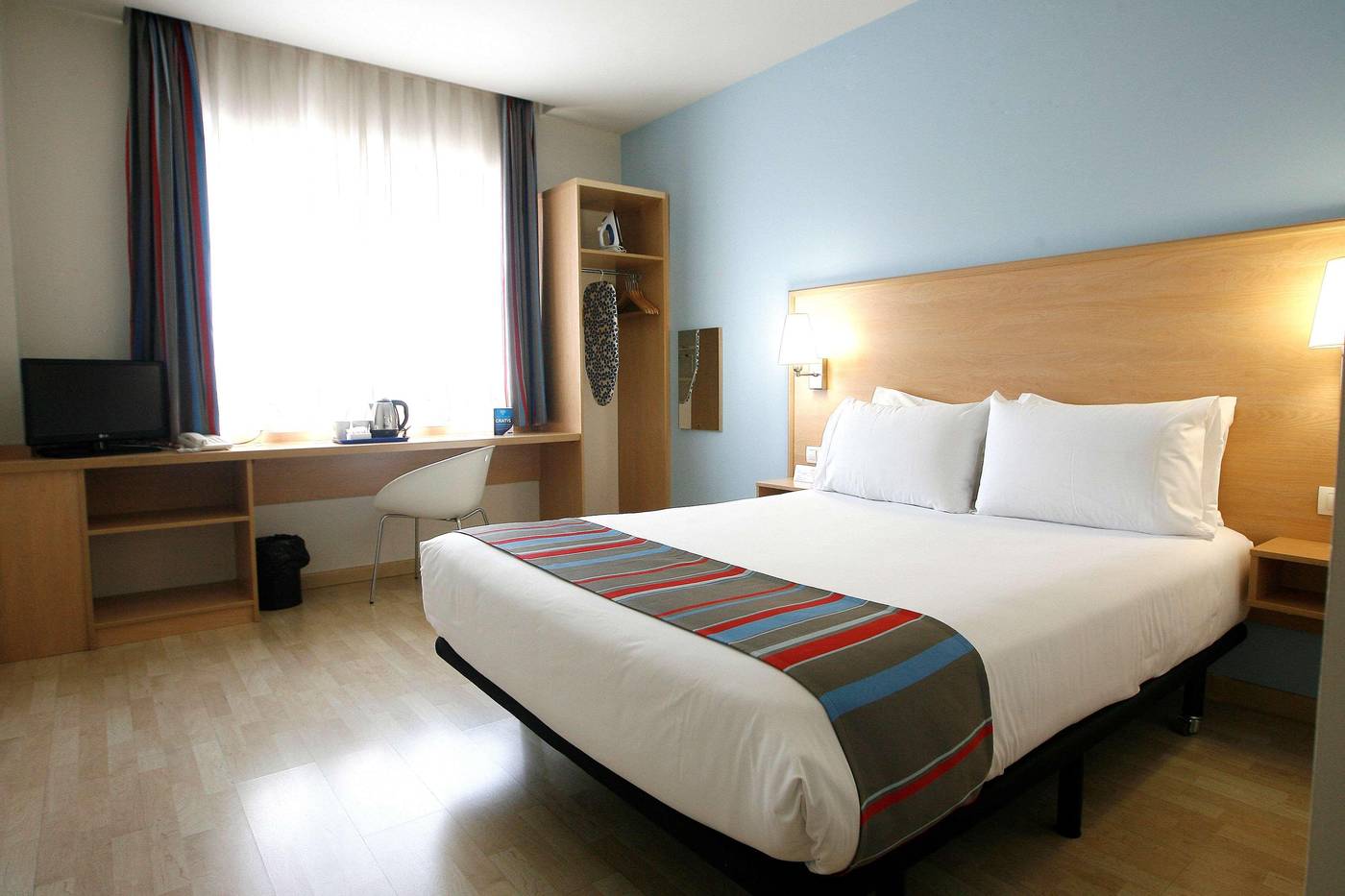 Travelodge-Torrelaguna-Room-14