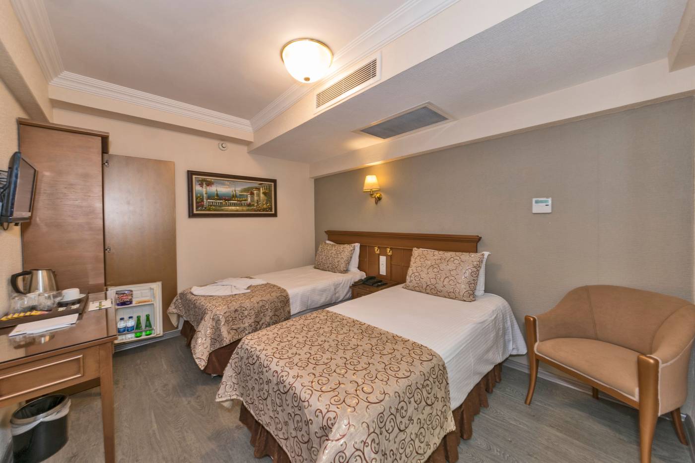 Laleli-Gonen-Hotel-Room-4
