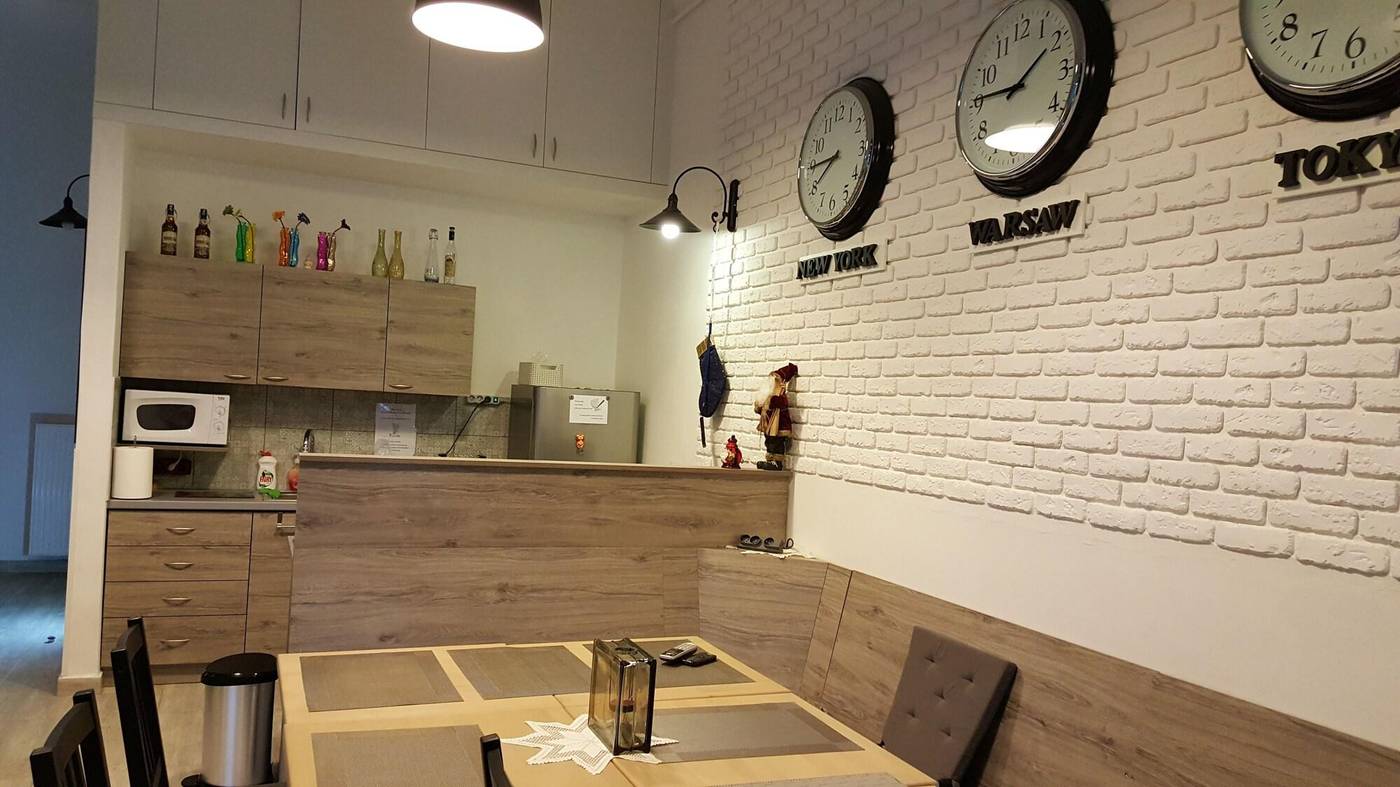 Hostel-Lwowska-11-Restaurant-7