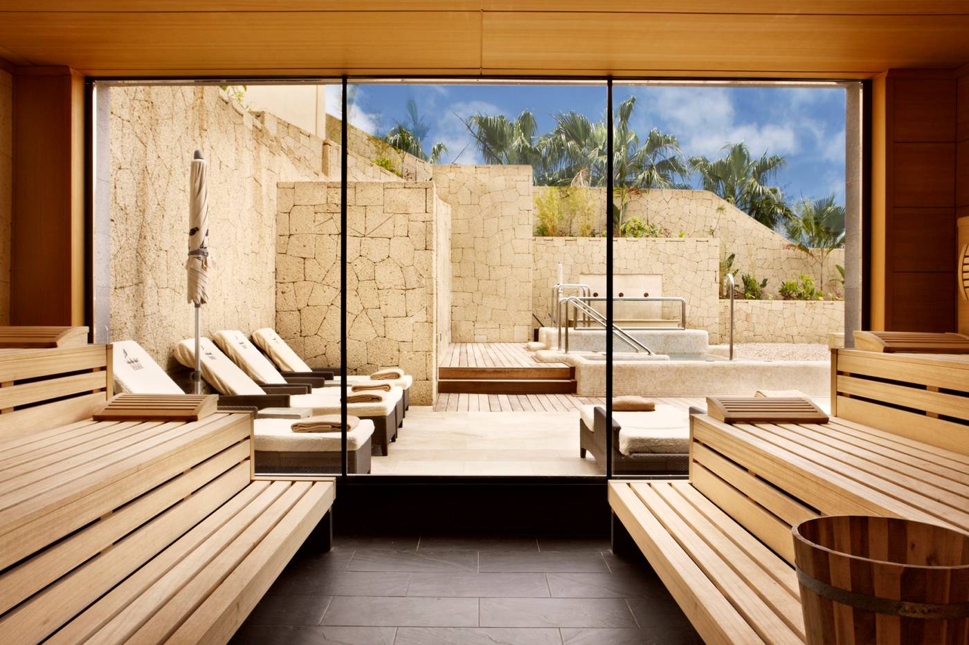 Bahia-del-Duque-Sports-and-Entertainment-72